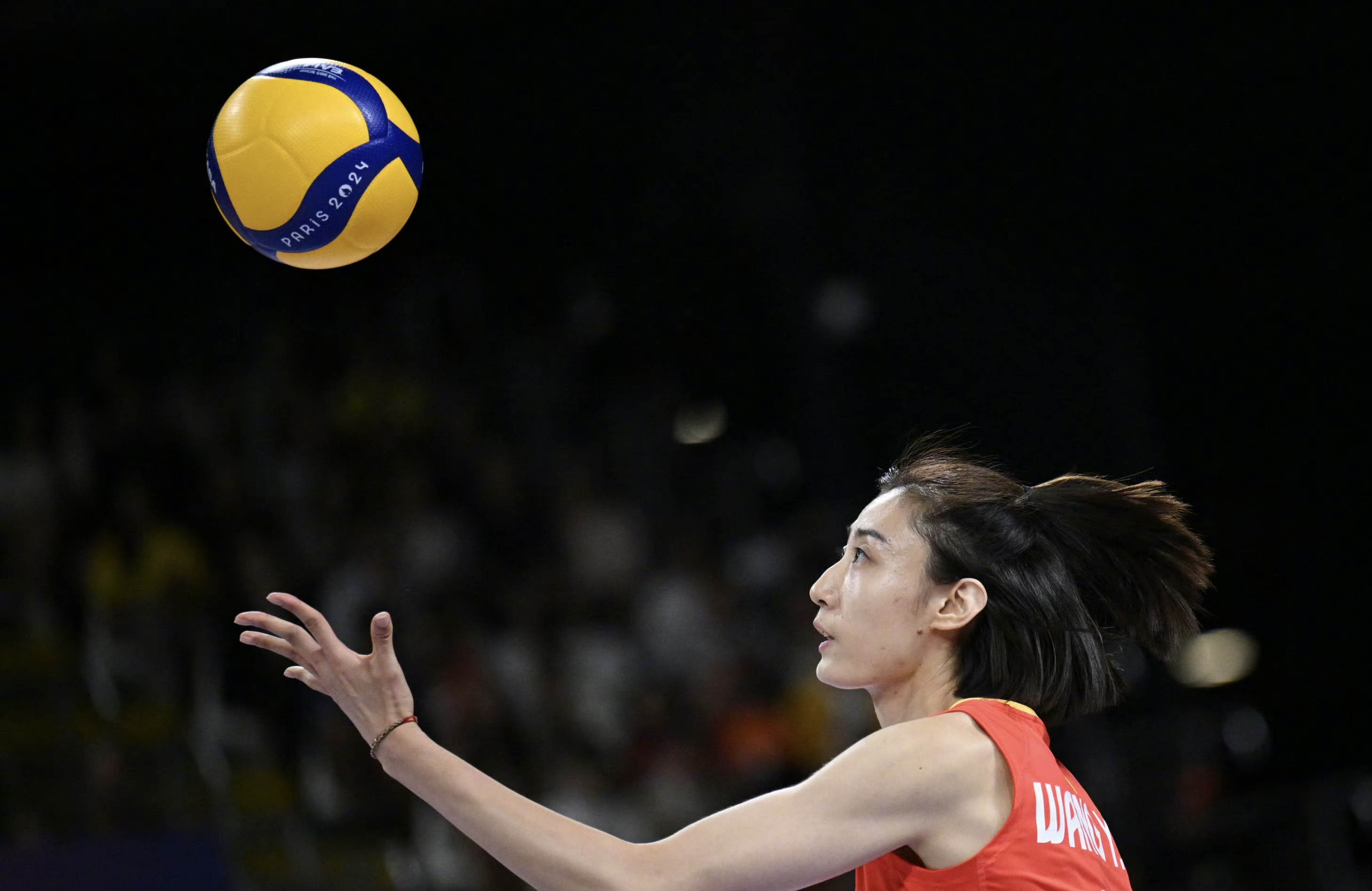 乐鱼体育-中国队不断突破！，Doinb连续五场比赛得分超过险胜上演精彩一战-乐鱼体育